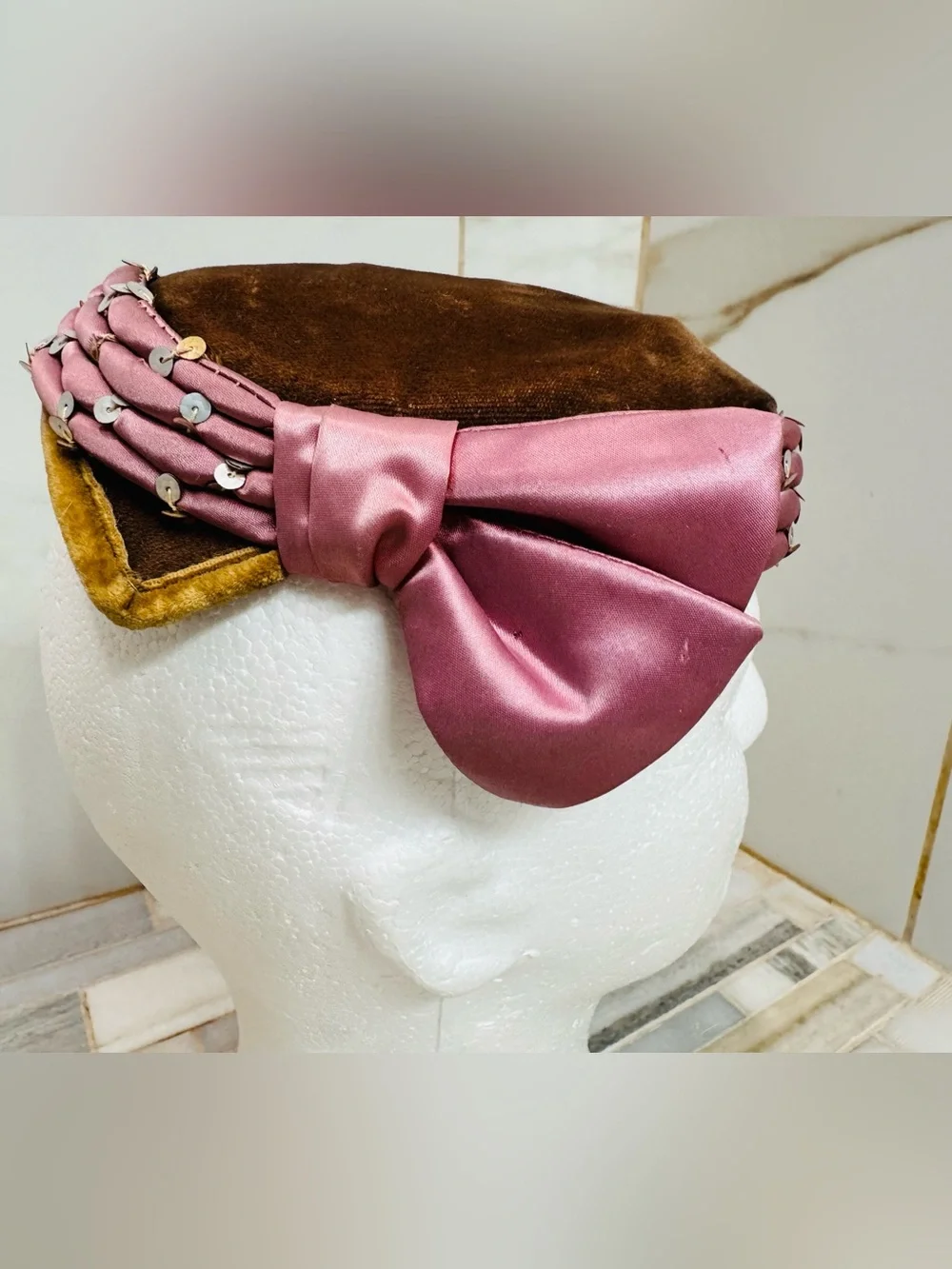 Vintage Brown Velvet Pillbox Hat Pink Satin Bow Sequin Trim Women’s Unbranded